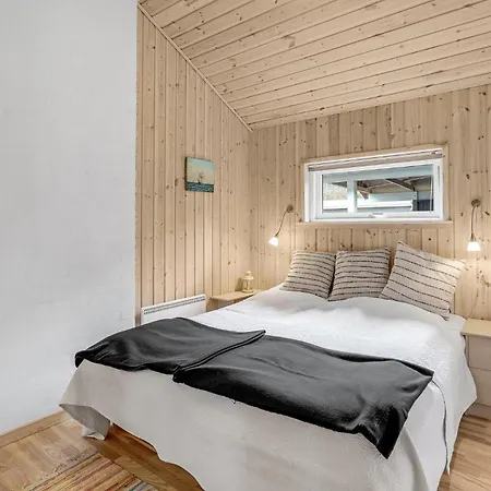 Pet Friendly In With Sauna