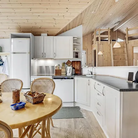 Σπίτι διακοπών Pet Friendly In With Sauna *