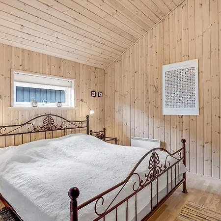 Pet Friendly In With Sauna Holiday home